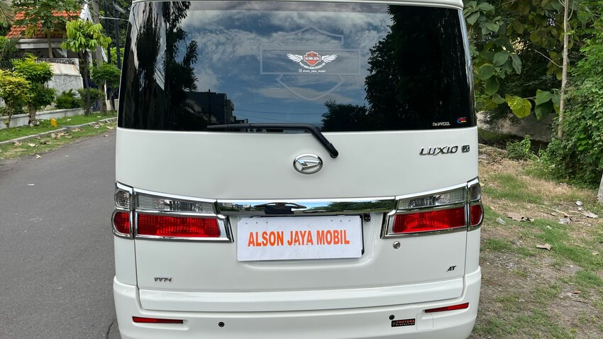 Dp 20jt Daihatsu Luxio At 2018