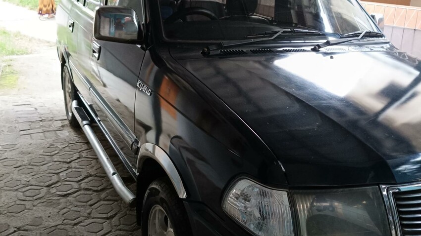 Toyota Kijang 2001 Bensin