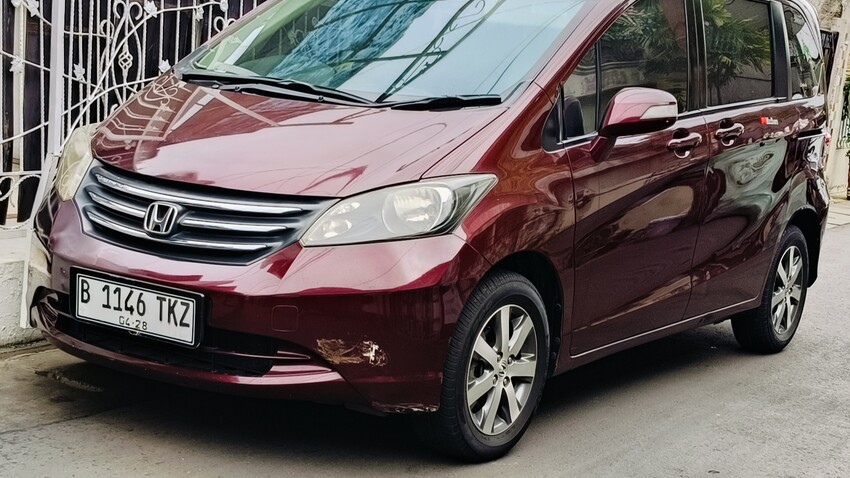 Honda Freed 2011 Bensin