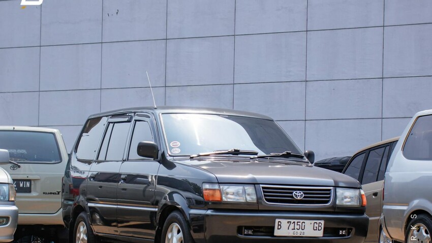 Toyota Kijang 1998 Bensin