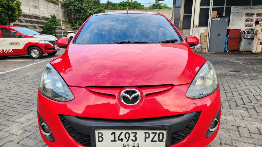 Mazda 2 2013 Bensin