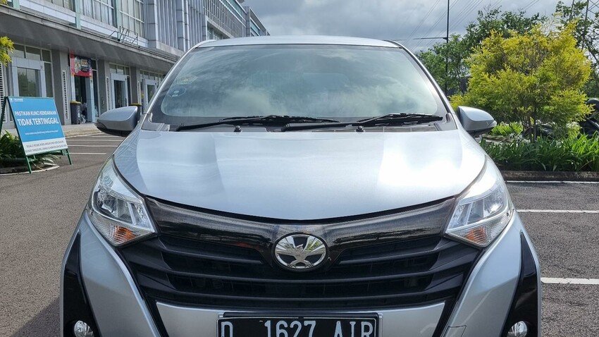 (1 Tangan dari baru) km Rendah All new Toyota Calya G 2020 Bensin