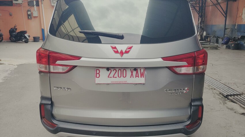 Wuling Confero S L Lix + 2024