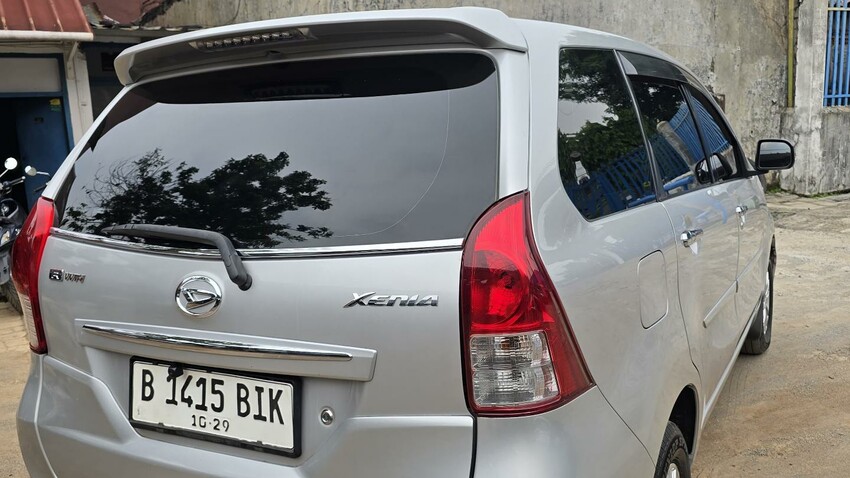 DAIHATSU XENIA R DELUXE 2014 MANUAL