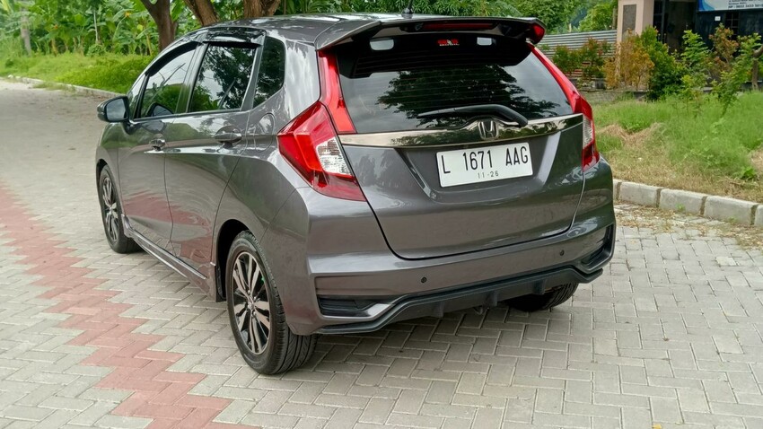 [Gress Mobil Kutisari]Honda Jazz 1.5RS CVT 2018 Paling Bagus