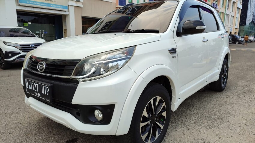 Terios R Custom AT 2016 TDP25jt Daihatsu Terios 1.5 R Custom Matic