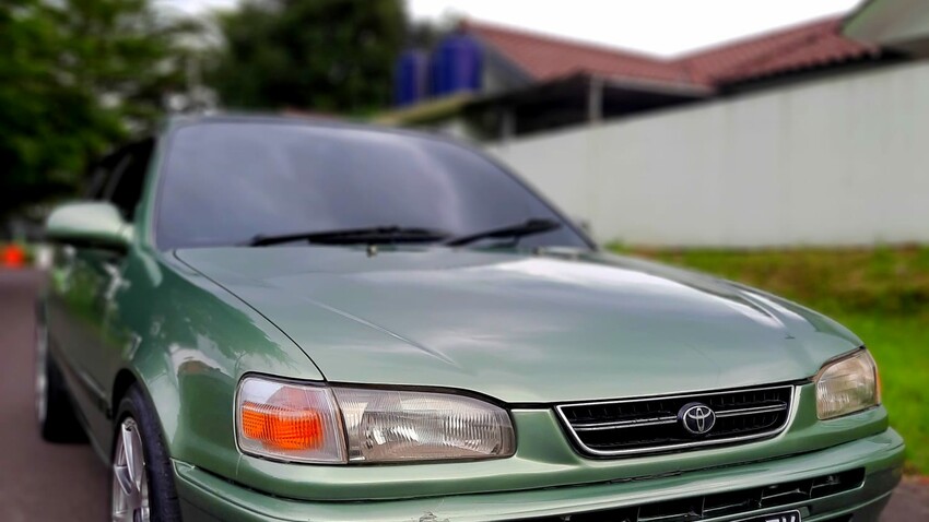 Toyota Corolla 1998 Bensin