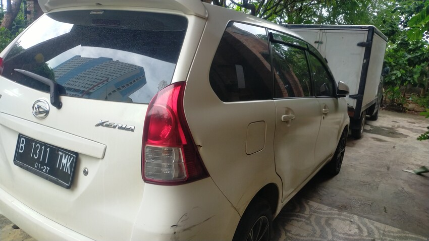 Daihatsu Xenia 2012 Bensin