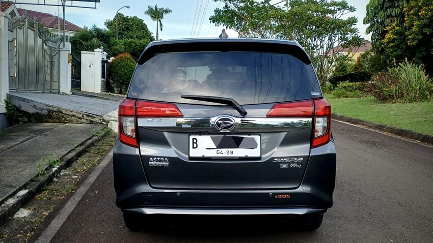 Daihatsu Sigra 1.2 R AT 2023 DP Ringan