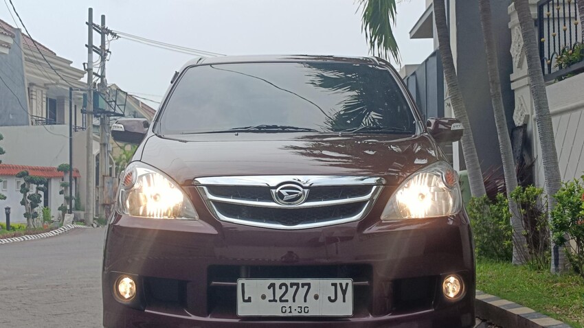 [KM 15RB]Daihatsu Xenia Xi Deluxe+ 2010