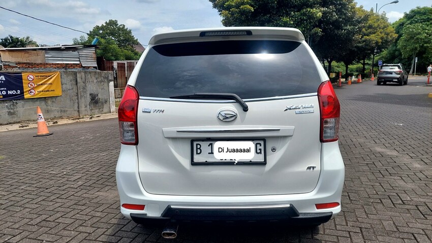 Daihatsu Xenia 2012 Bensin