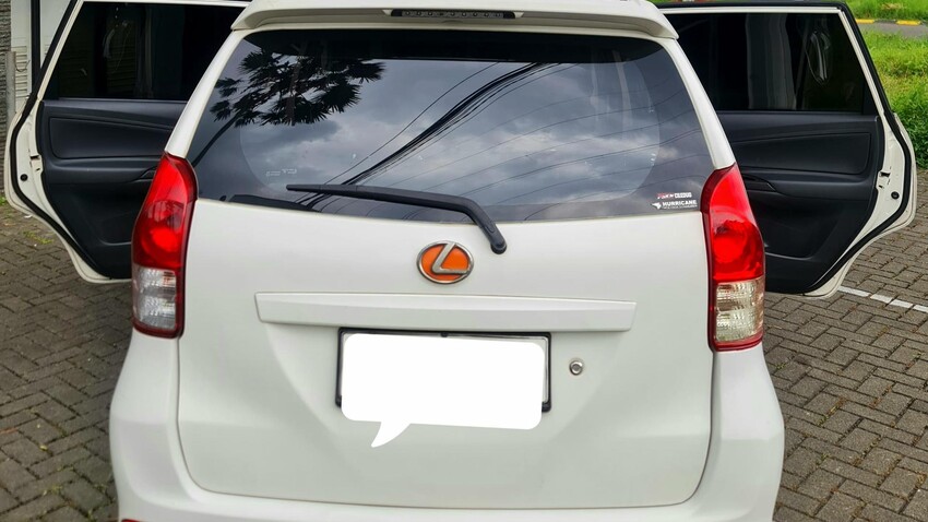 Daihatsu Xenia 2015 Bensin