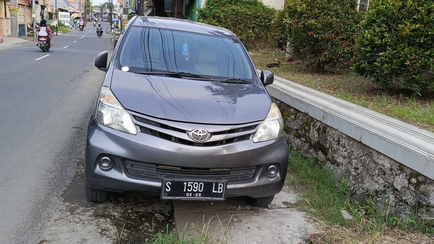 Toyota Avanza 2015 Bensin