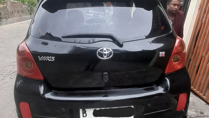 Toyota Yaris s cbu limited 2012 Bensin