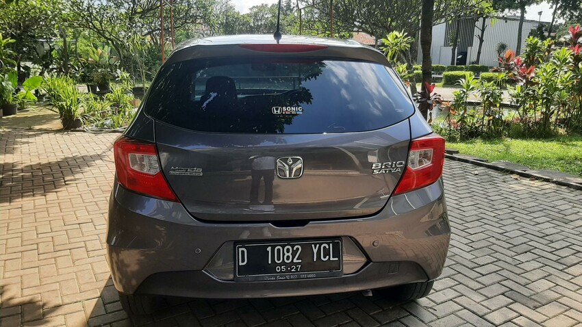 Dp 5jt Honda Brio Satya S M/T 2022 MURAH