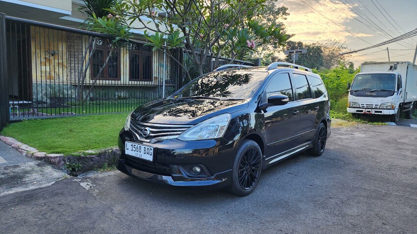 Nissan Grand livina 2013 Bensin