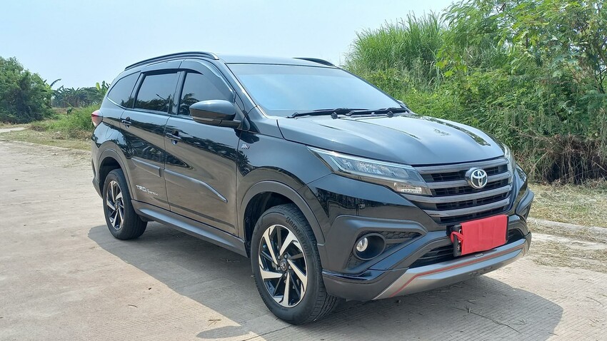 RUSH S TRD 1.5 AT 2019 TDP 15JT