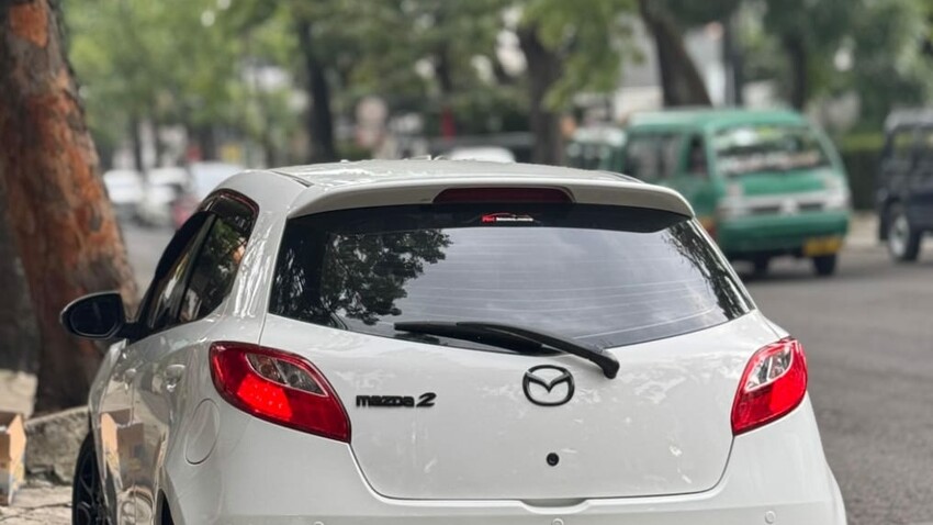 Mazda 2 R Matic 2013 Istimewa