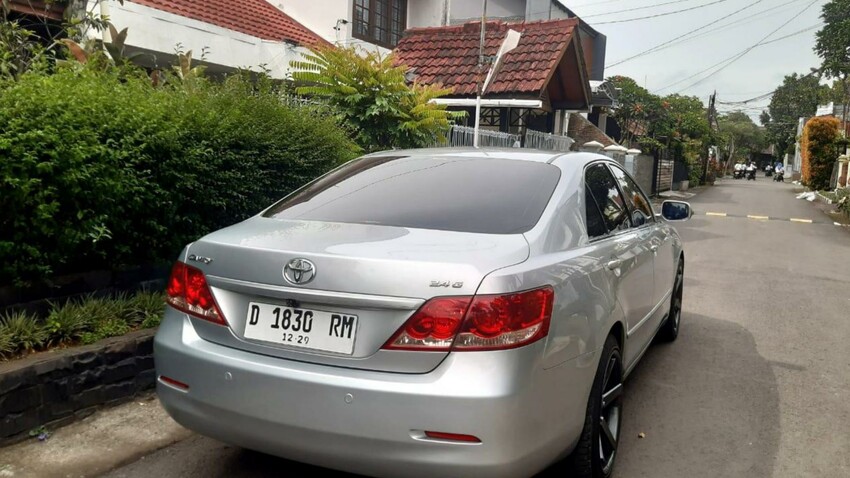 Toyota Camry 2.4G AT 2007 mulus siap pakai