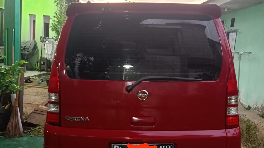 Nissan Serena 2005 Bensin