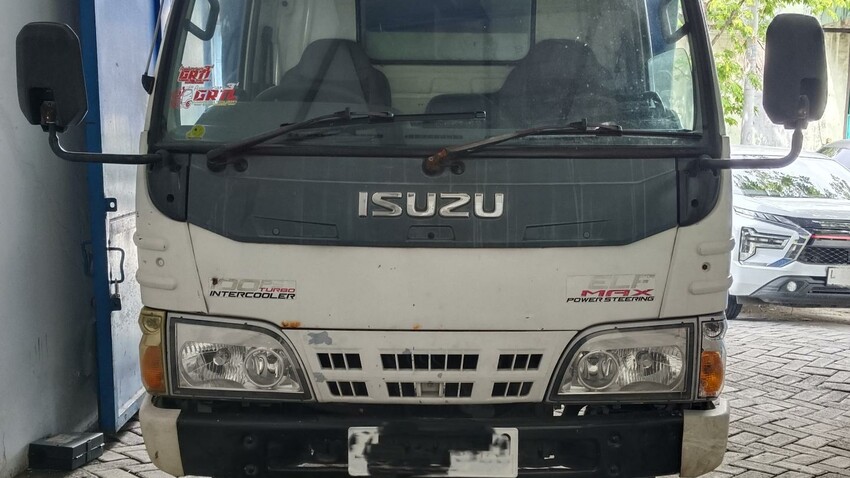 Isuzu Elf 2014 Diesel