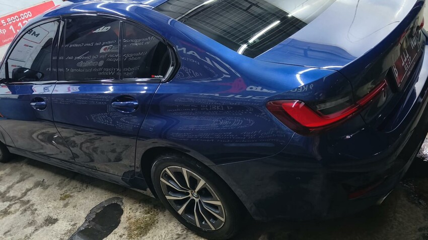 BMW 320i 2021 Bensin