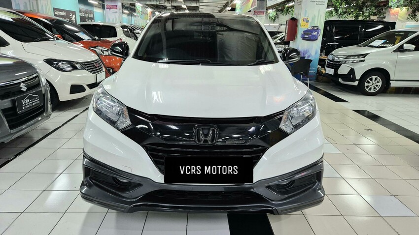 KM 70rb ANTIK Honda Hrv E MUGEN 2017 SUPER ISTIMEWA SIAP PAKAI