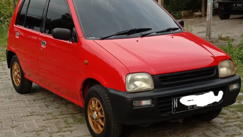 Daihatsu Ceria 2002 Bensin