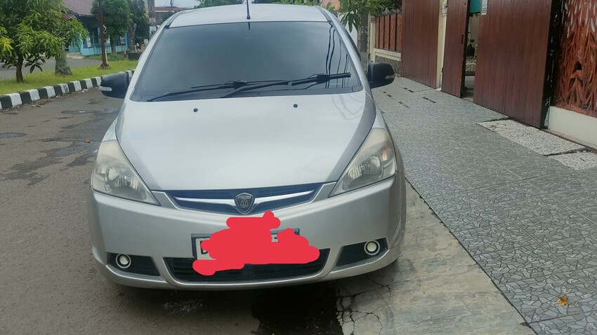 Proton Exora 2012 Bensin