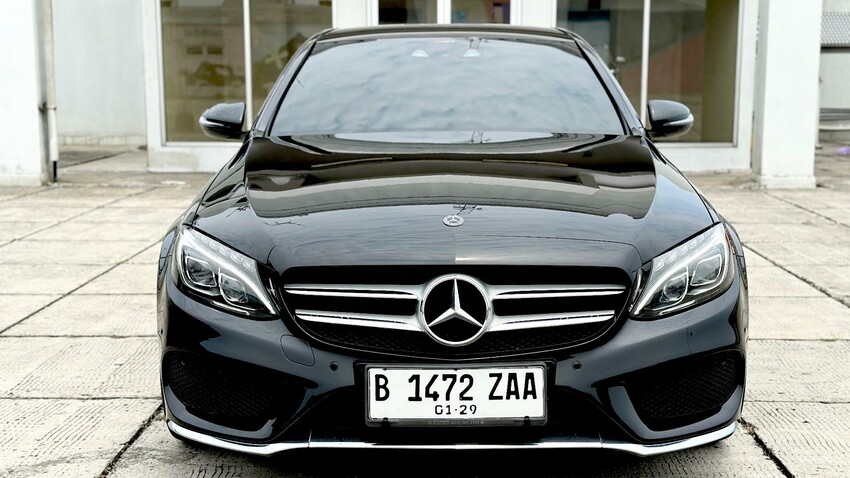 Mercedes-Benz C300 2.0 AMG Line  2018 Bensin