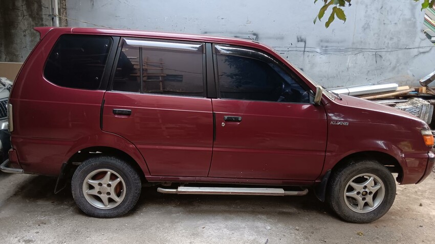 Toyota Kijang 1997 Bensin