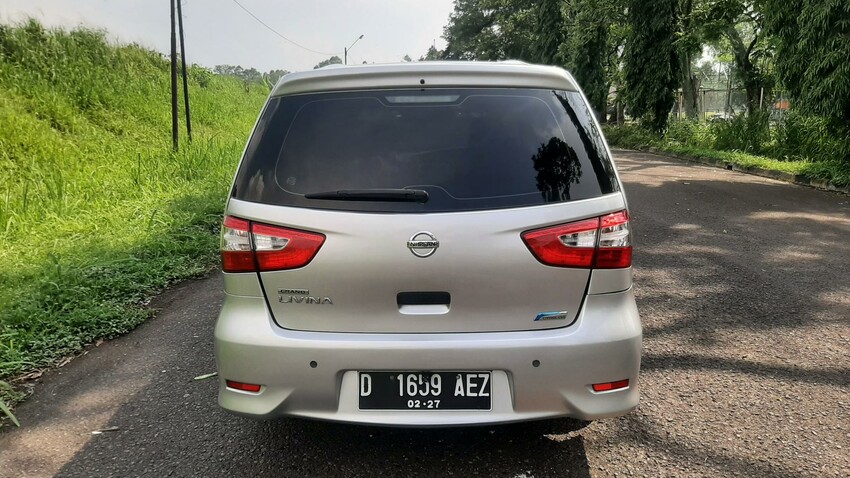 Dp 3jt Nissan Grand livina SV A/t 2016 MURAH