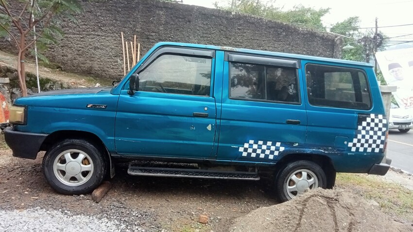 Toyota Kijang 1994 Bensin