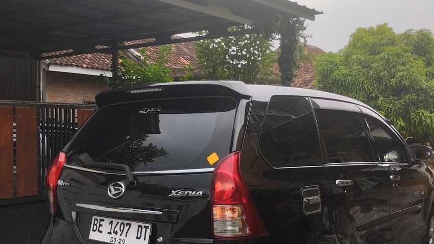 Daihatsu Xenia 2014 Bensin