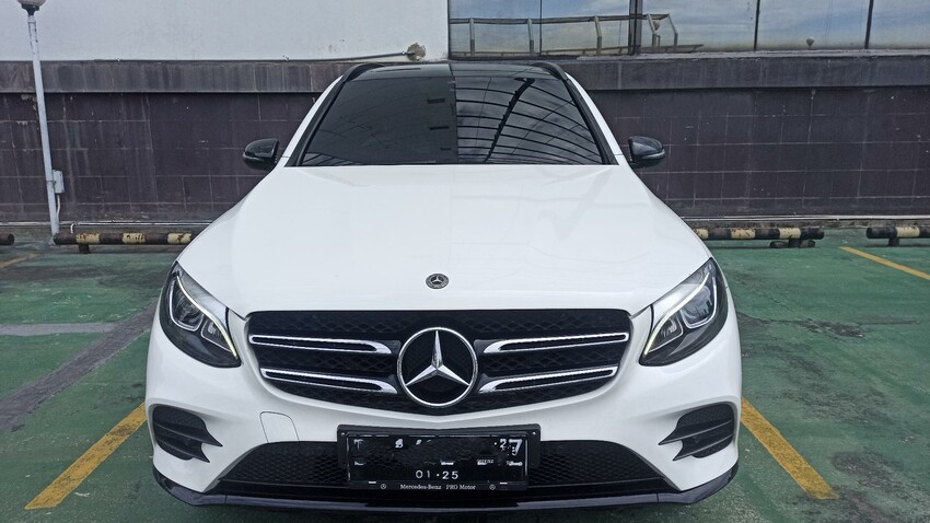 Mercedes-Benz GLC200 2019 Bensin