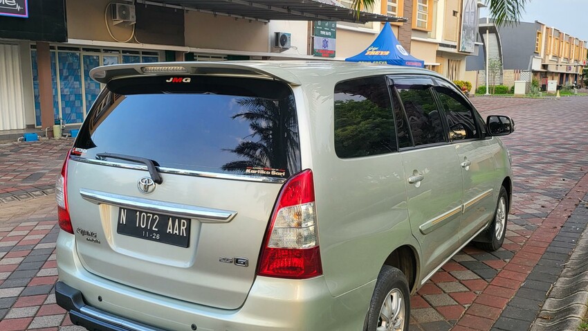 Toyota Kijang Innova diesel manual pmk 2012