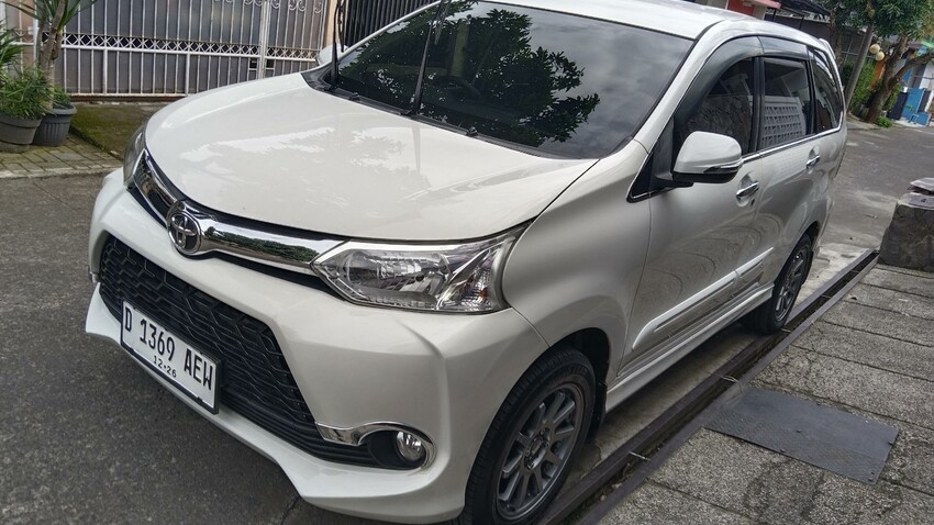 Veloz 1.3 2016 Matic ISTIMEWA TERAWAT