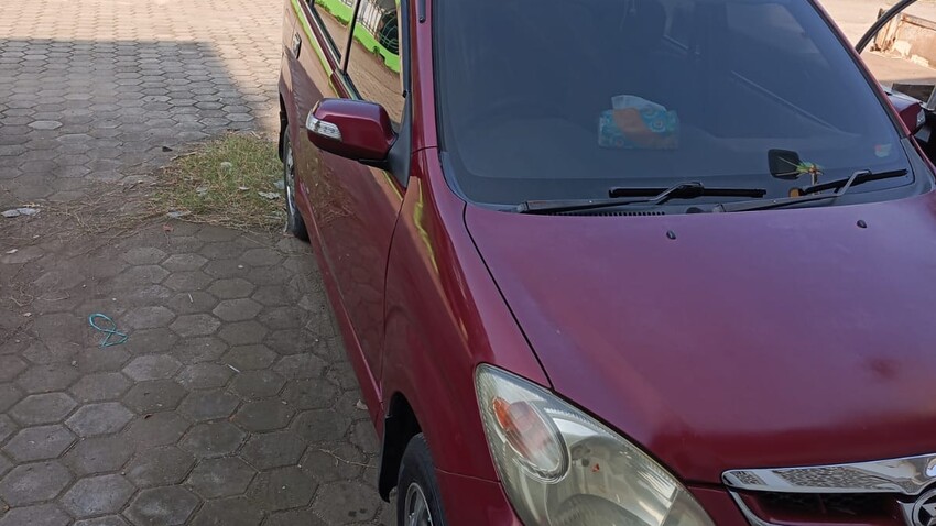 Daihatsu Xenia 2007 Bensin