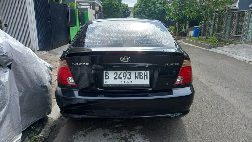 Hyundai Avega 2012 Bensin