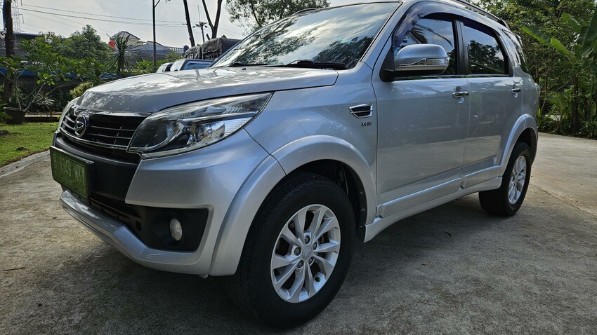 Daihatsu Terios R 2015 AT