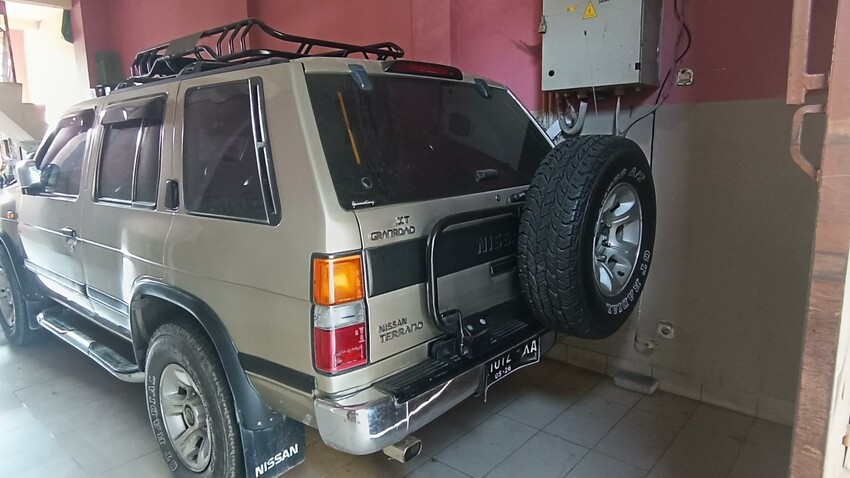 Nissan Terrano KingRoad Original