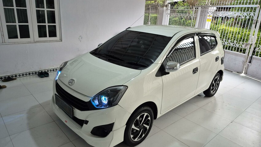 Daihatsu Ayla 2015 Bensin