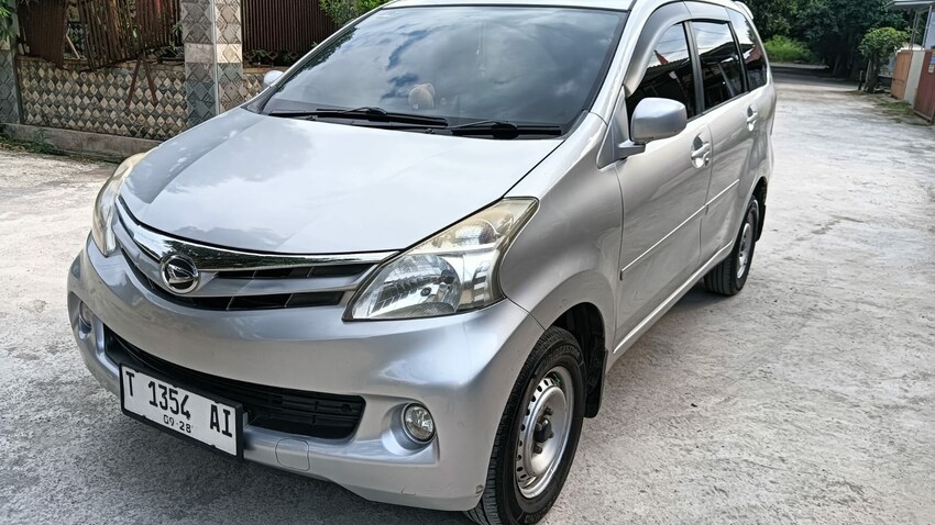 Daihatsu Xenia 2013 Bensin