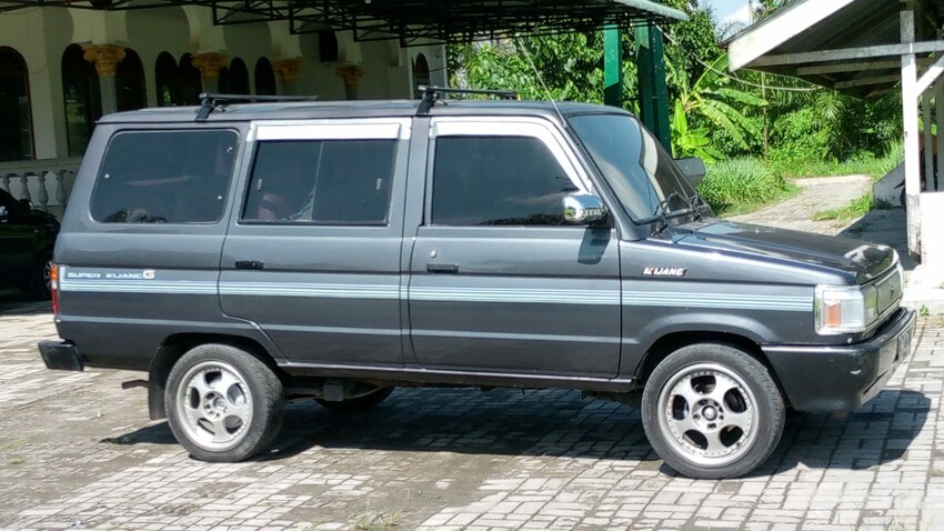 Toyota Kijang 1994 Bensin