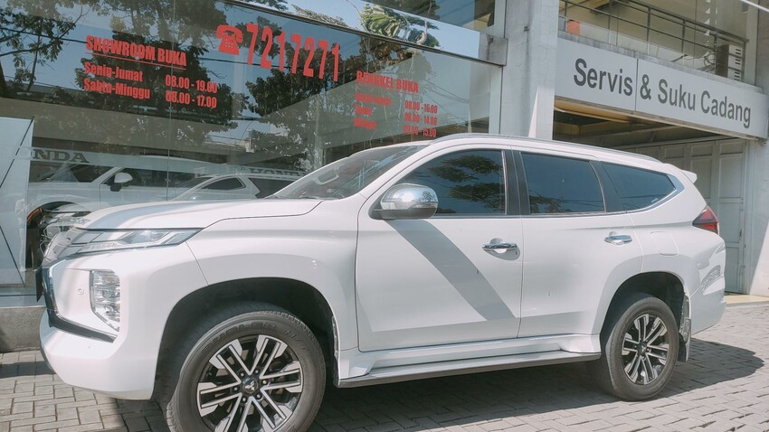 Mitsubishi Pajero Sport 2021 Bensin