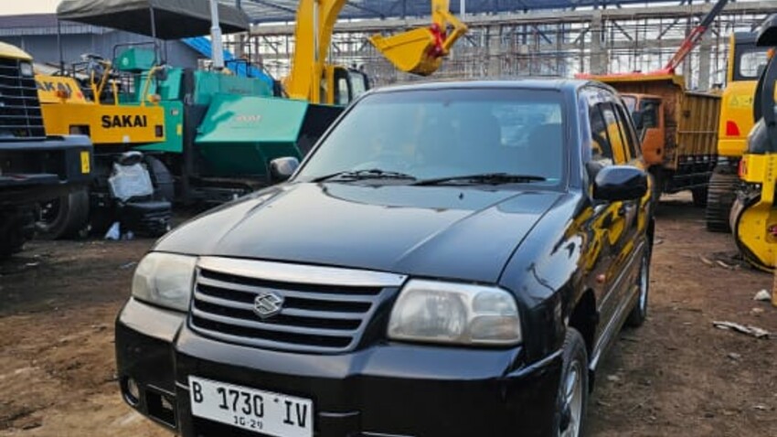 Suzuki Escudo 2005 Bensin