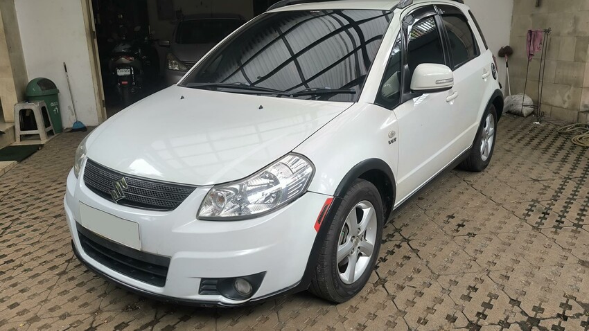 Suzuki SX4 2010 Bensin