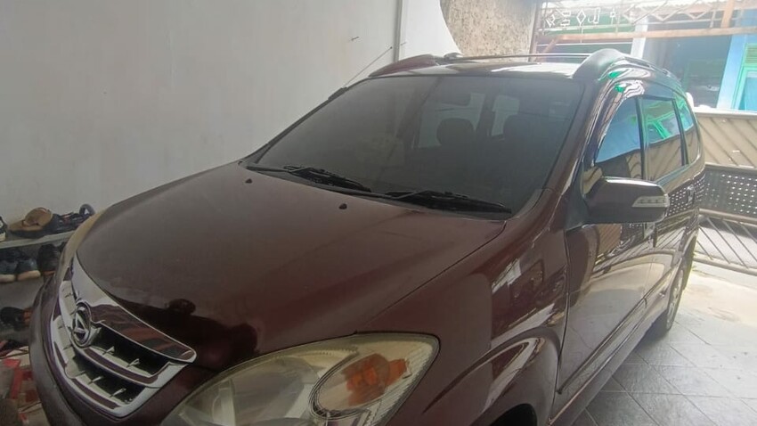 Daihatsu Xenia Tahun 2009