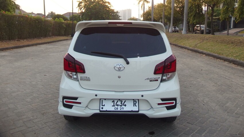 TOYOTA AGYA 1.2 TRD 2019 METIK