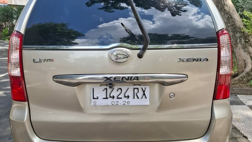 Daihatsu Xenia 2005 Bensin